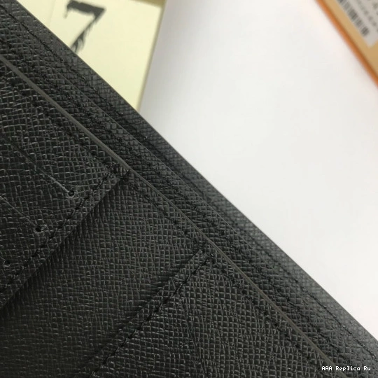 AAA Pruses Bags LOUIS VUITTON BRAZZA WALLET 0813